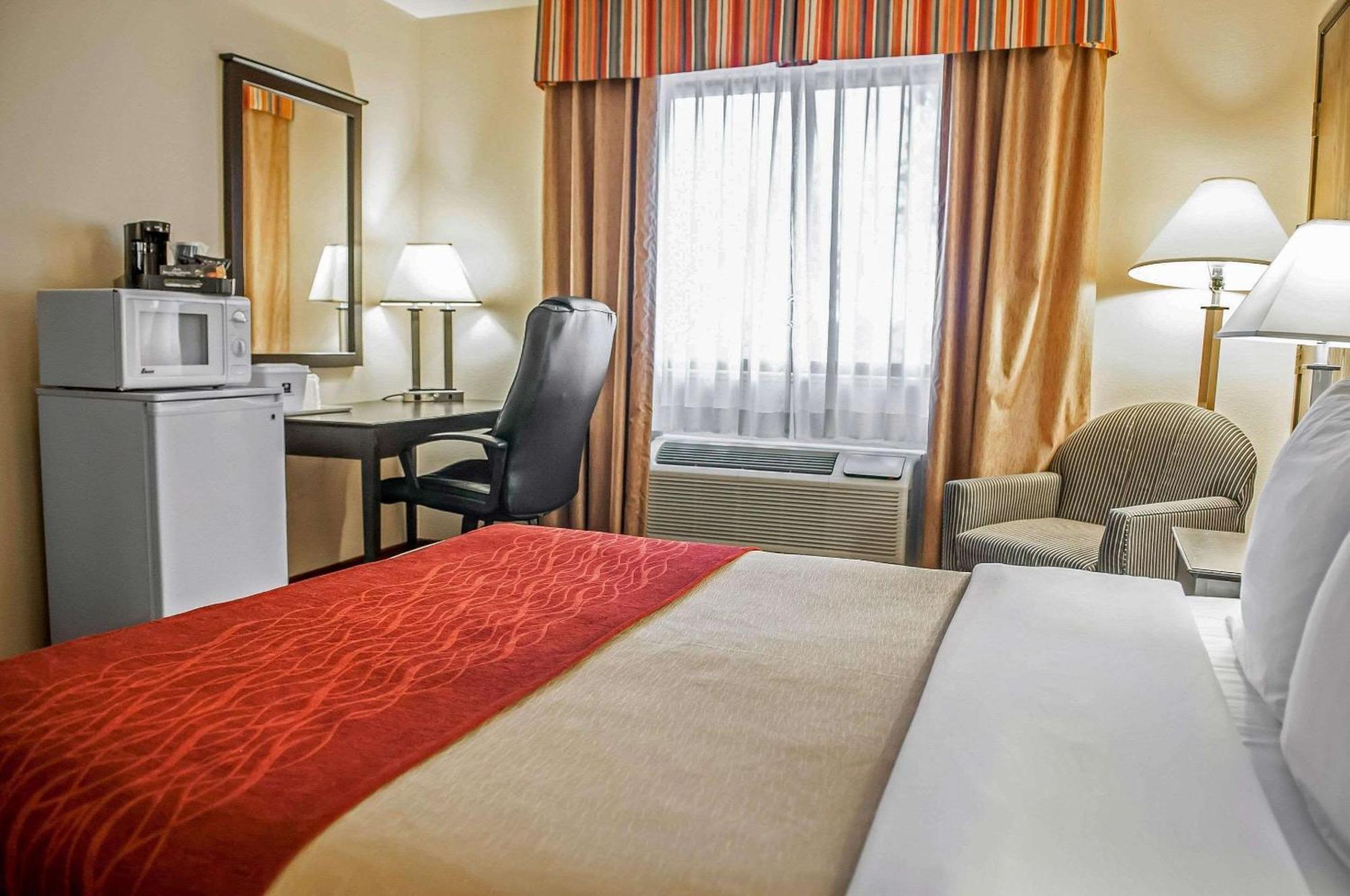 Quality Inn Rio Rancho Exterior photo