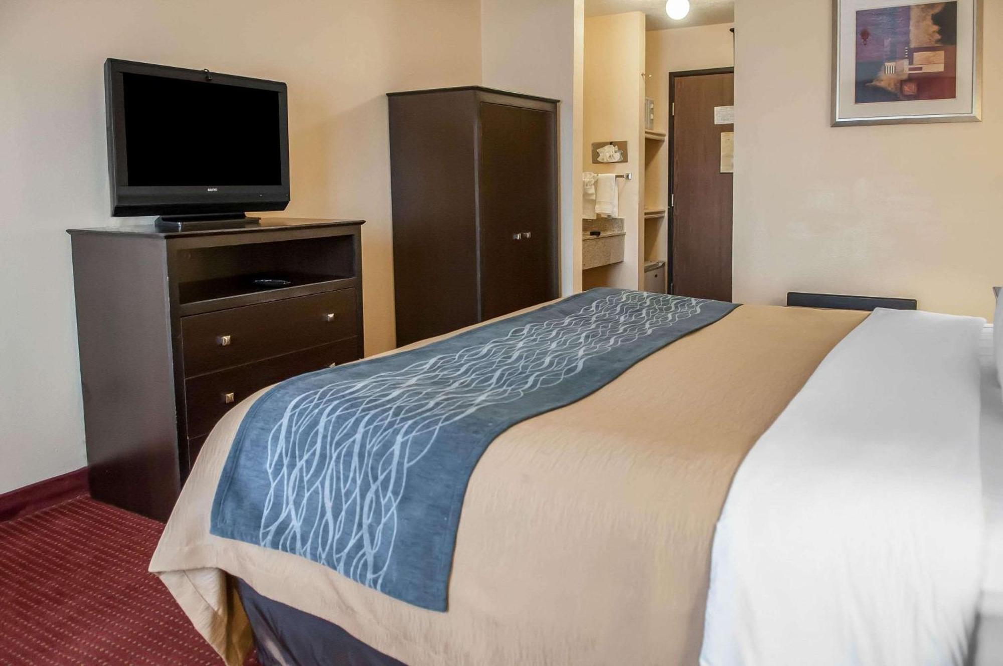 Quality Inn Rio Rancho Exterior photo