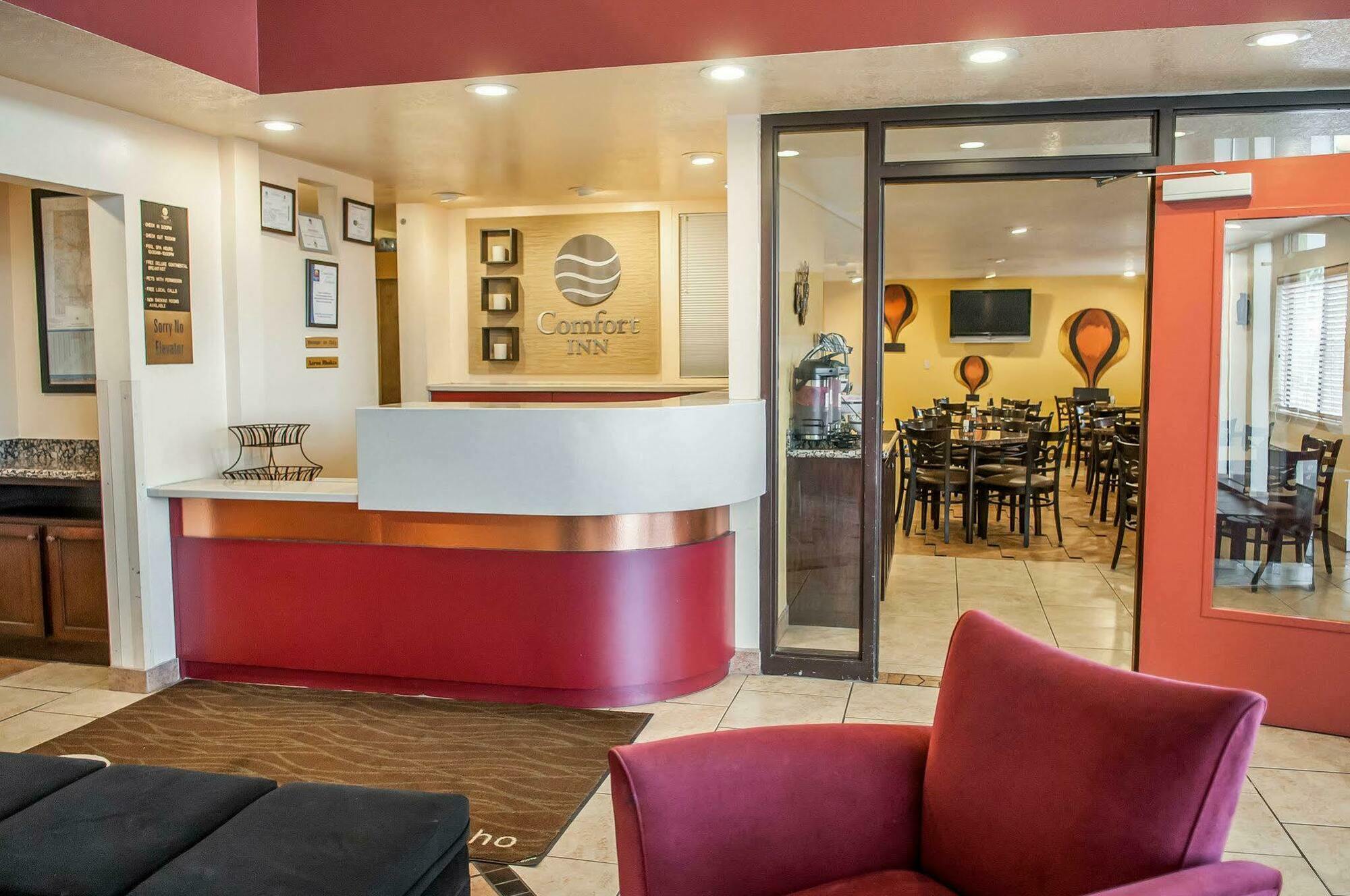 Quality Inn Rio Rancho Exterior photo