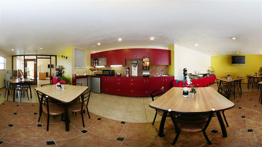 Quality Inn Rio Rancho Exterior photo